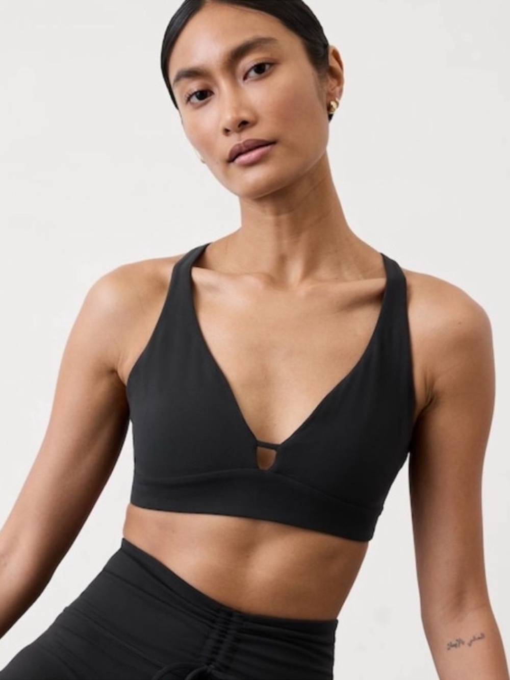 Athleta Black V-Neck Keyhole Sports Bra
